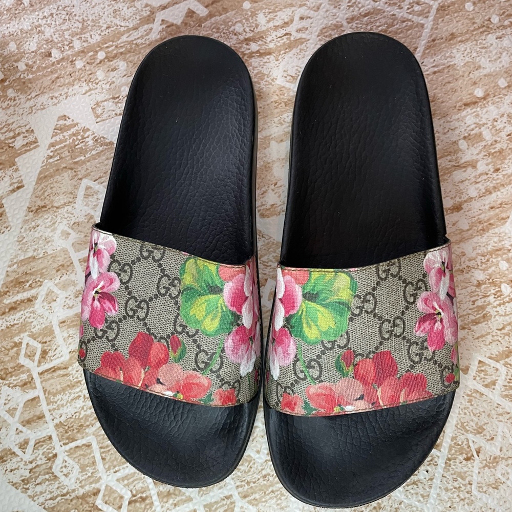 GG Blooms Supreme floral slide sandal